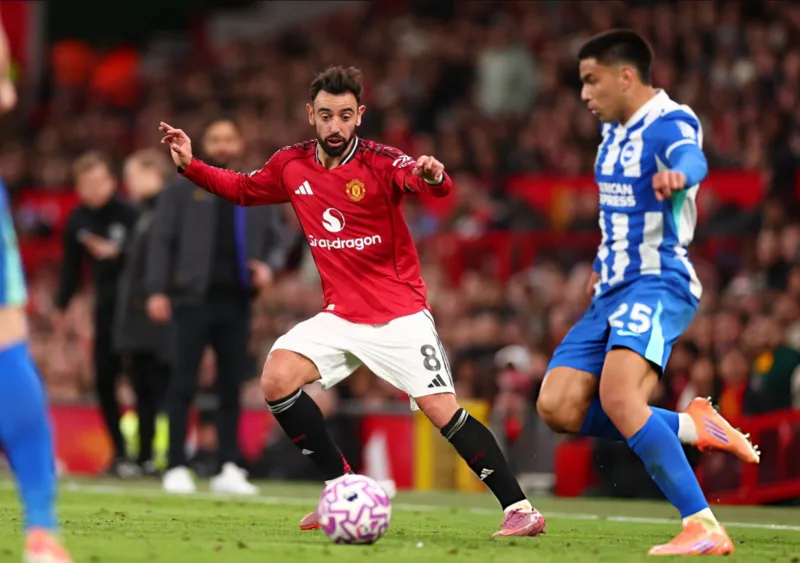 Bruno Fernandes tiếp tục giữ vai trò quan trọng trong khả năng sáng tạo và tổ chức lối chơi của Manchester United
